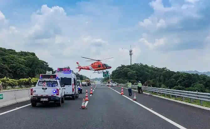 高县高速公路汽车救援案例